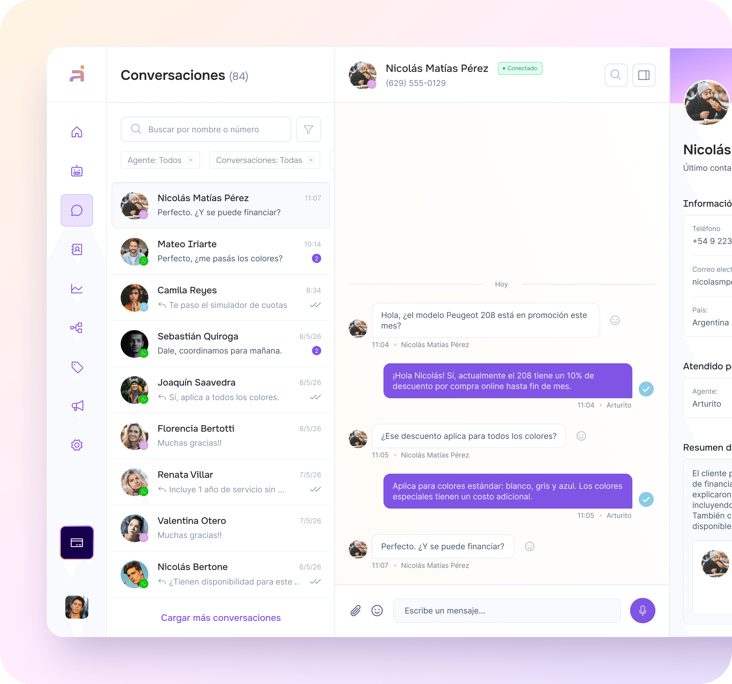 Inbox unificado de Arturito mostrando conversaciones simultáneas de WhatsApp, Instagram, Facebook y web chat en un solo panel